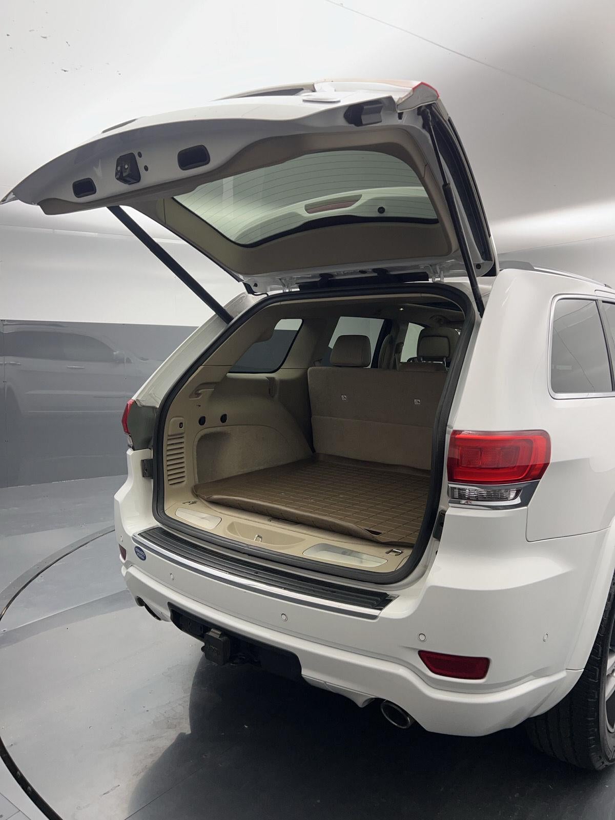 2020 Jeep Grand Cherokee Overland
