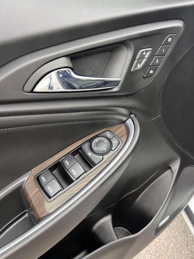 2022 Chevrolet Malibu Premier