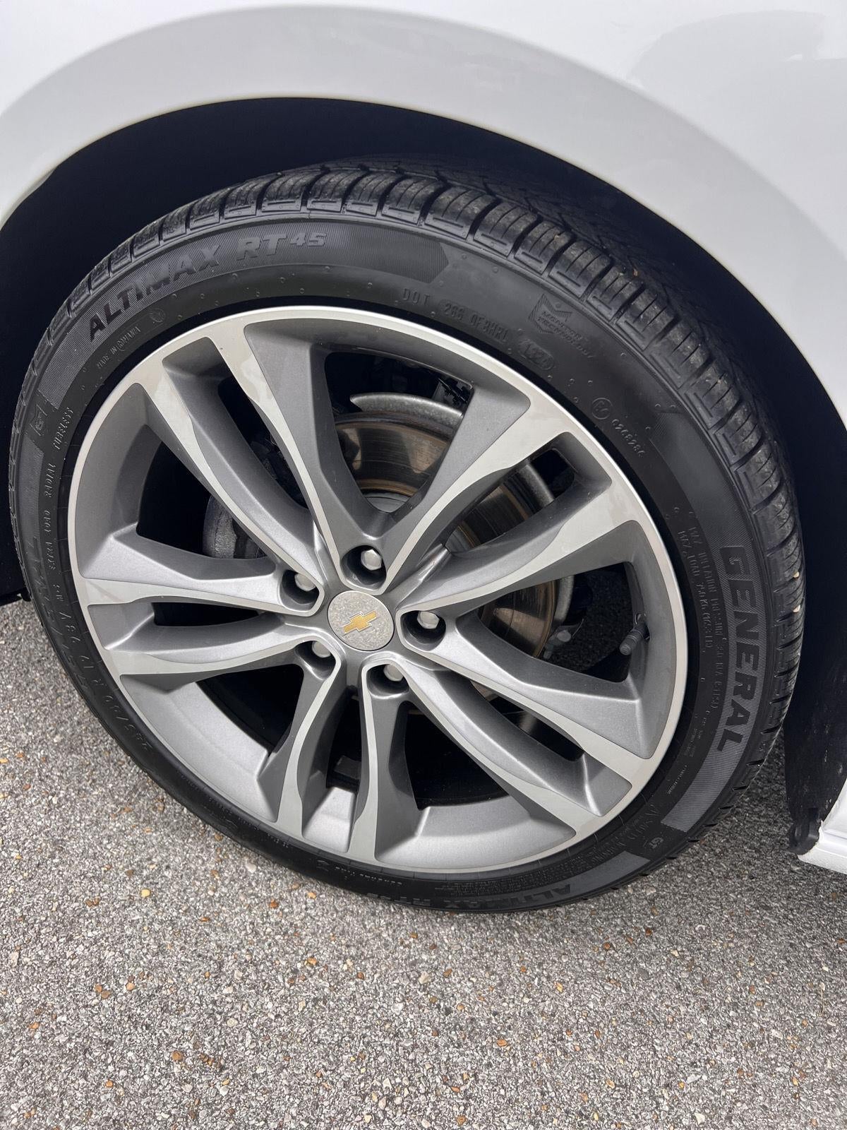 2022 Chevrolet Malibu Premier