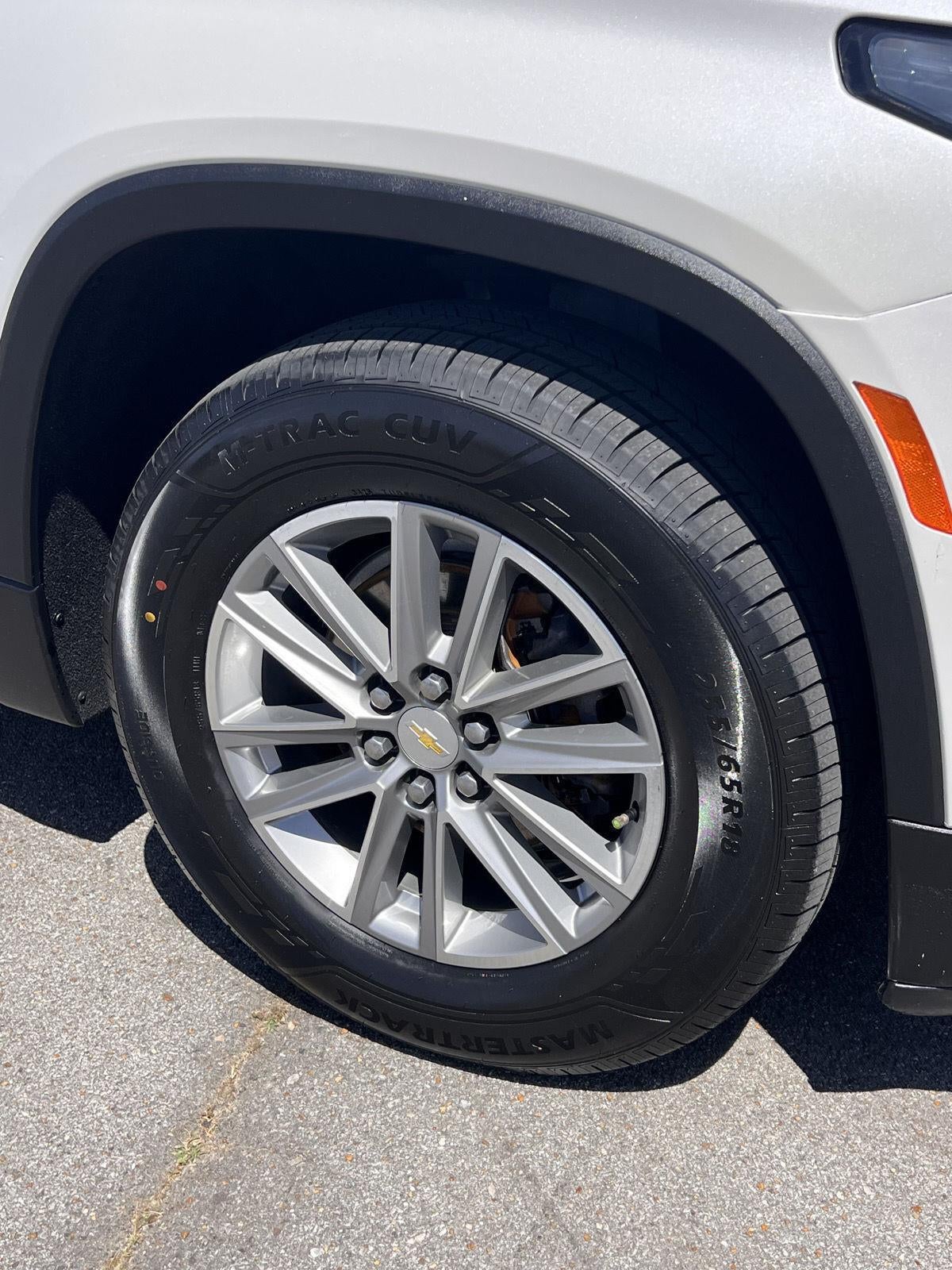 2022 Chevrolet Traverse LT Cloth