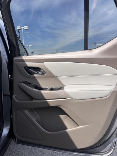 2020 Chevrolet Traverse LT Leather