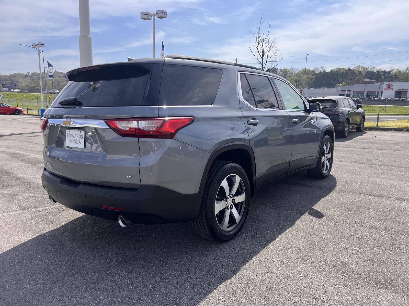 2020 Chevrolet Traverse LT Leather