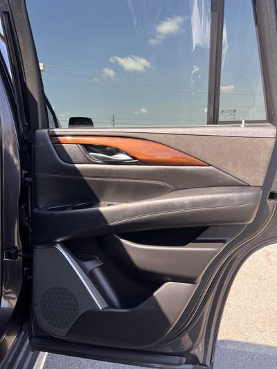 2017 Cadillac Escalade Luxury