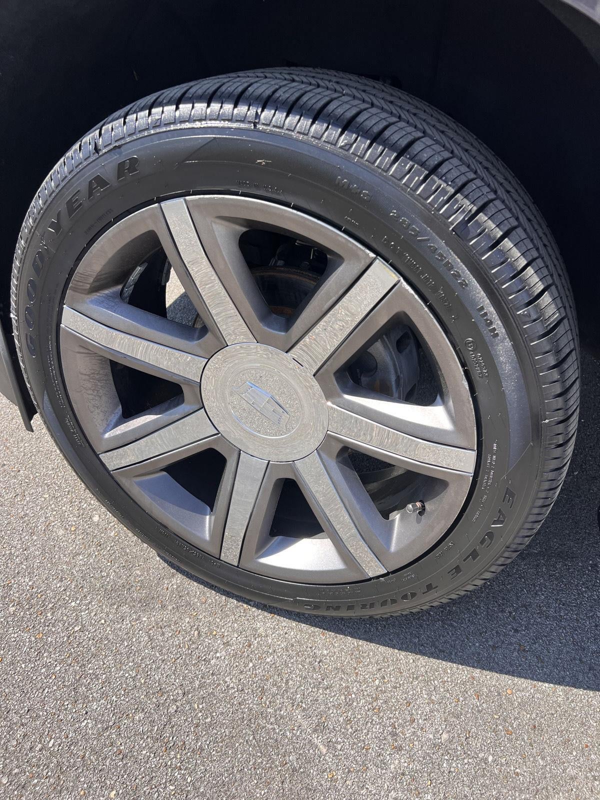 2017 Cadillac Escalade Luxury