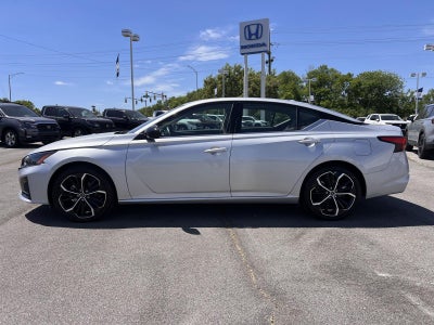 2025 Nissan Altima SR