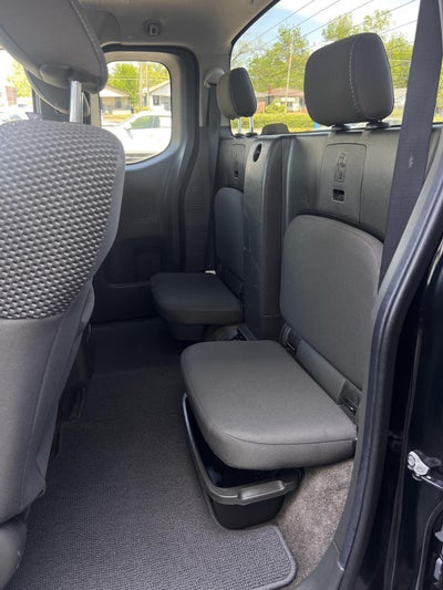 2012 Nissan Frontier SV