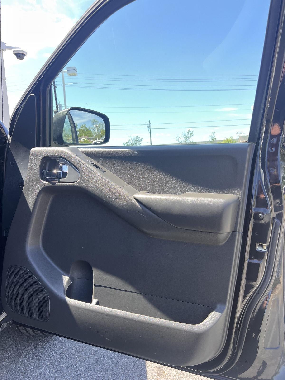 2012 Nissan Frontier SV