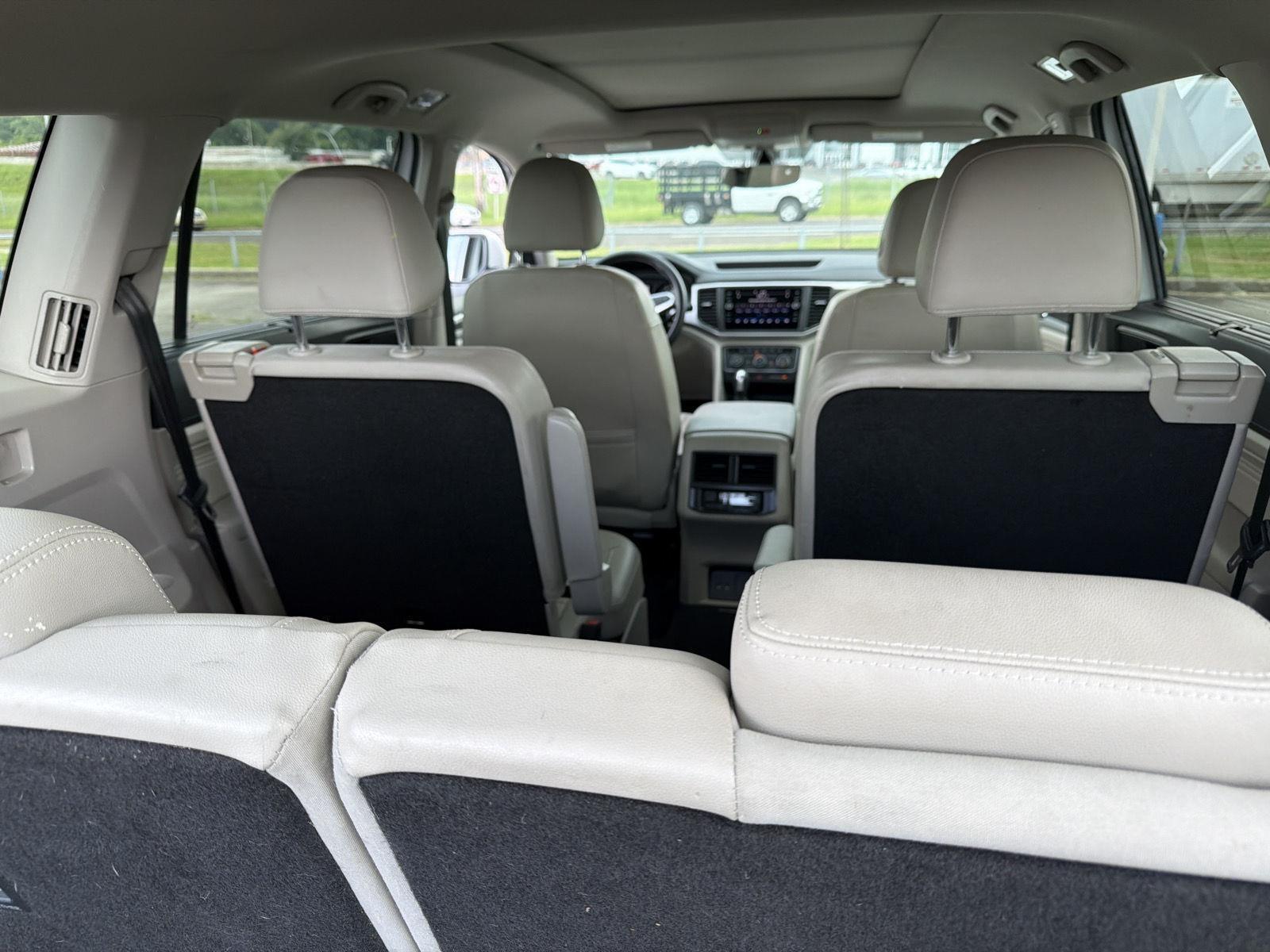 2021 Volkswagen Atlas 3.6L V6 SE w/Technology