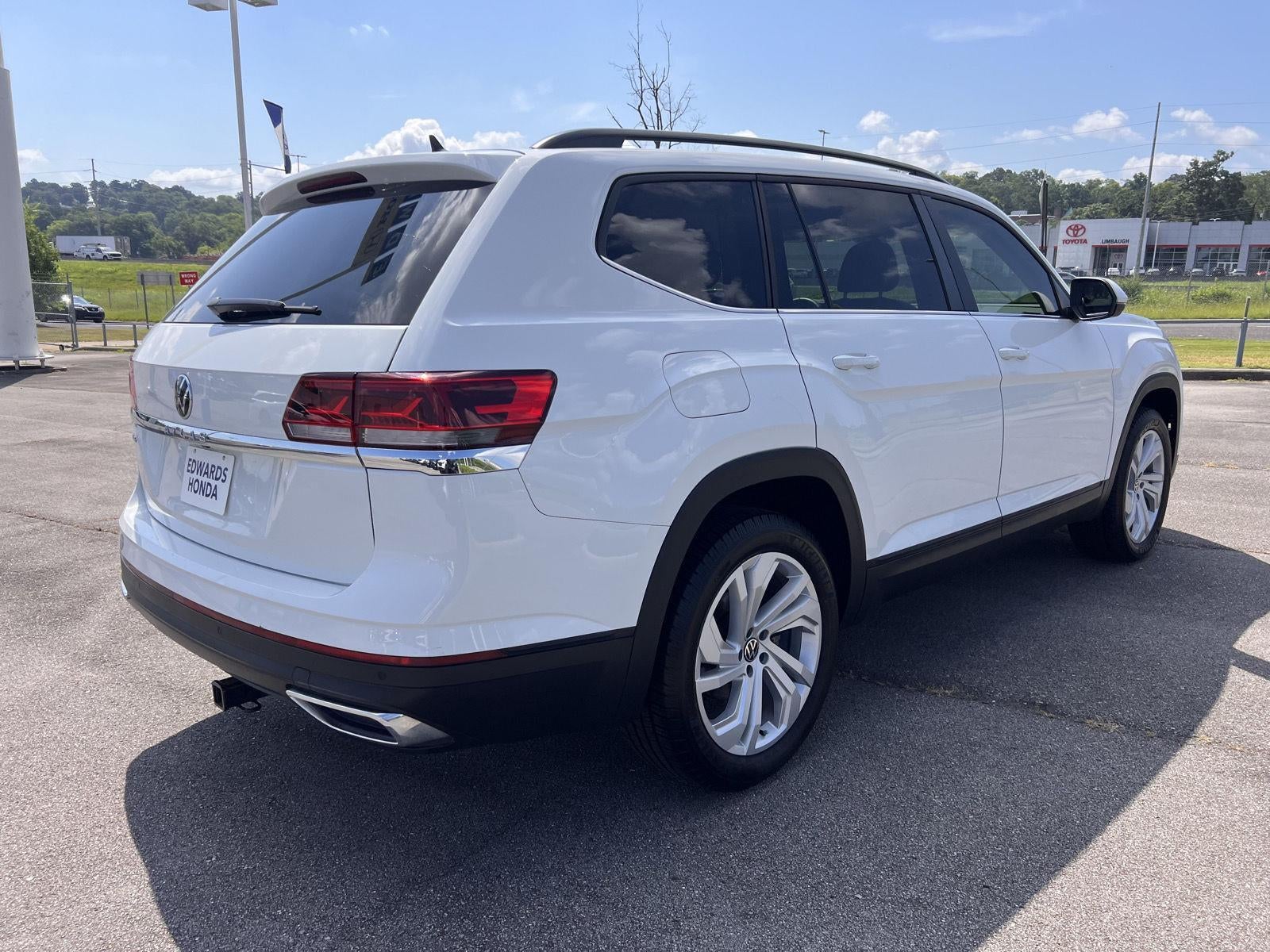 2021 Volkswagen Atlas 3.6L V6 SE w/Technology