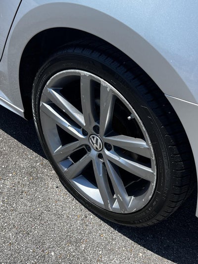 2018 Volkswagen Passat R-Line