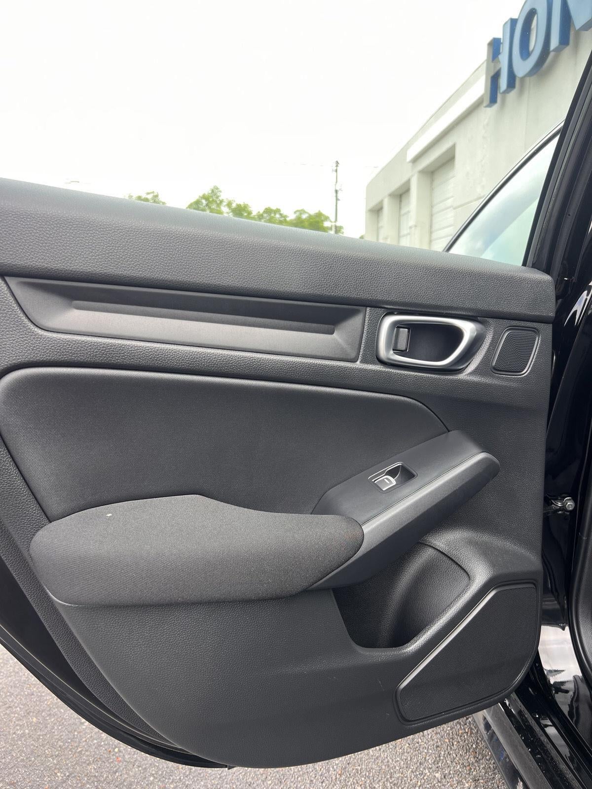 2025 Honda Civic Sedan LX
