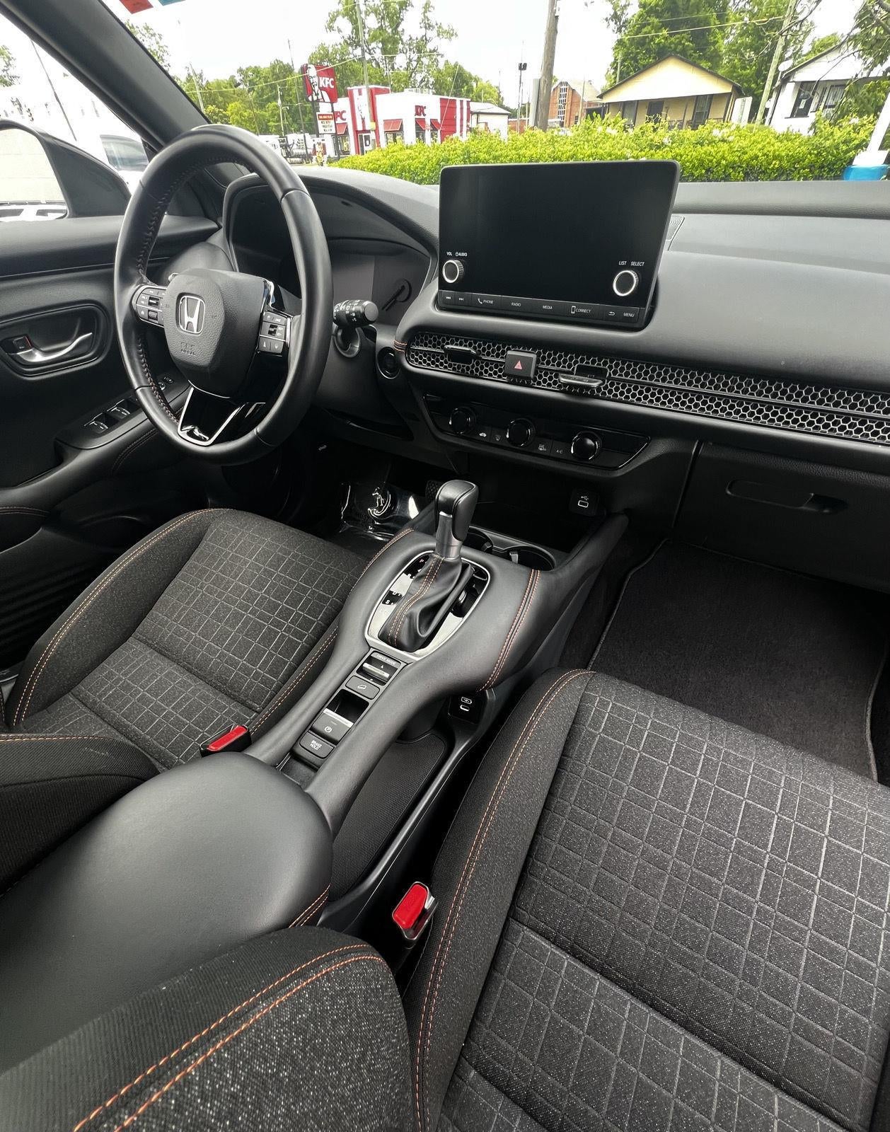 2025 Honda HR-V Sport