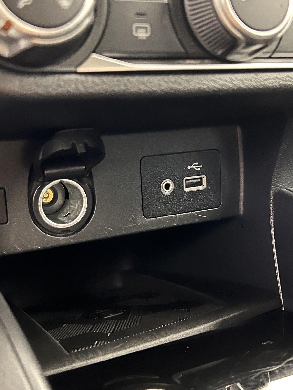 2023 Nissan Versa SV