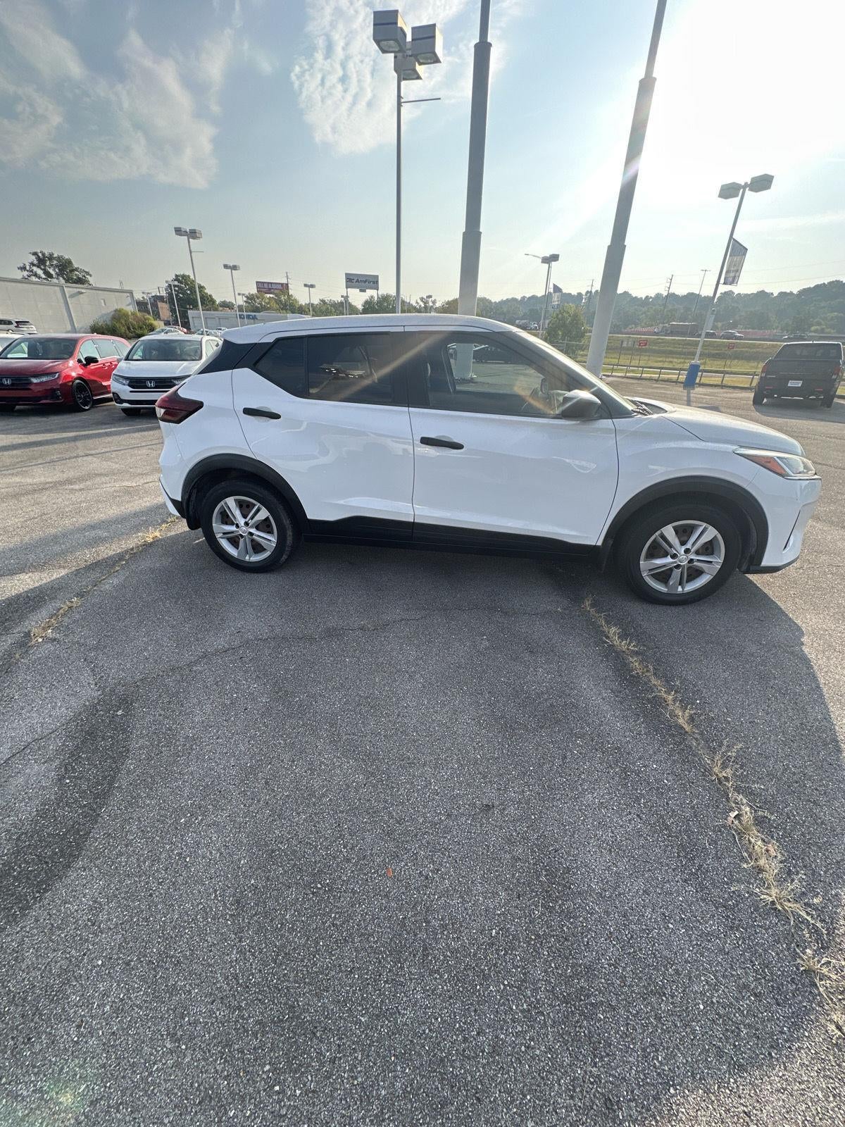 2021 Nissan Kicks S