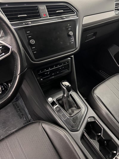 2022 Volkswagen Tiguan SE R-Line Black