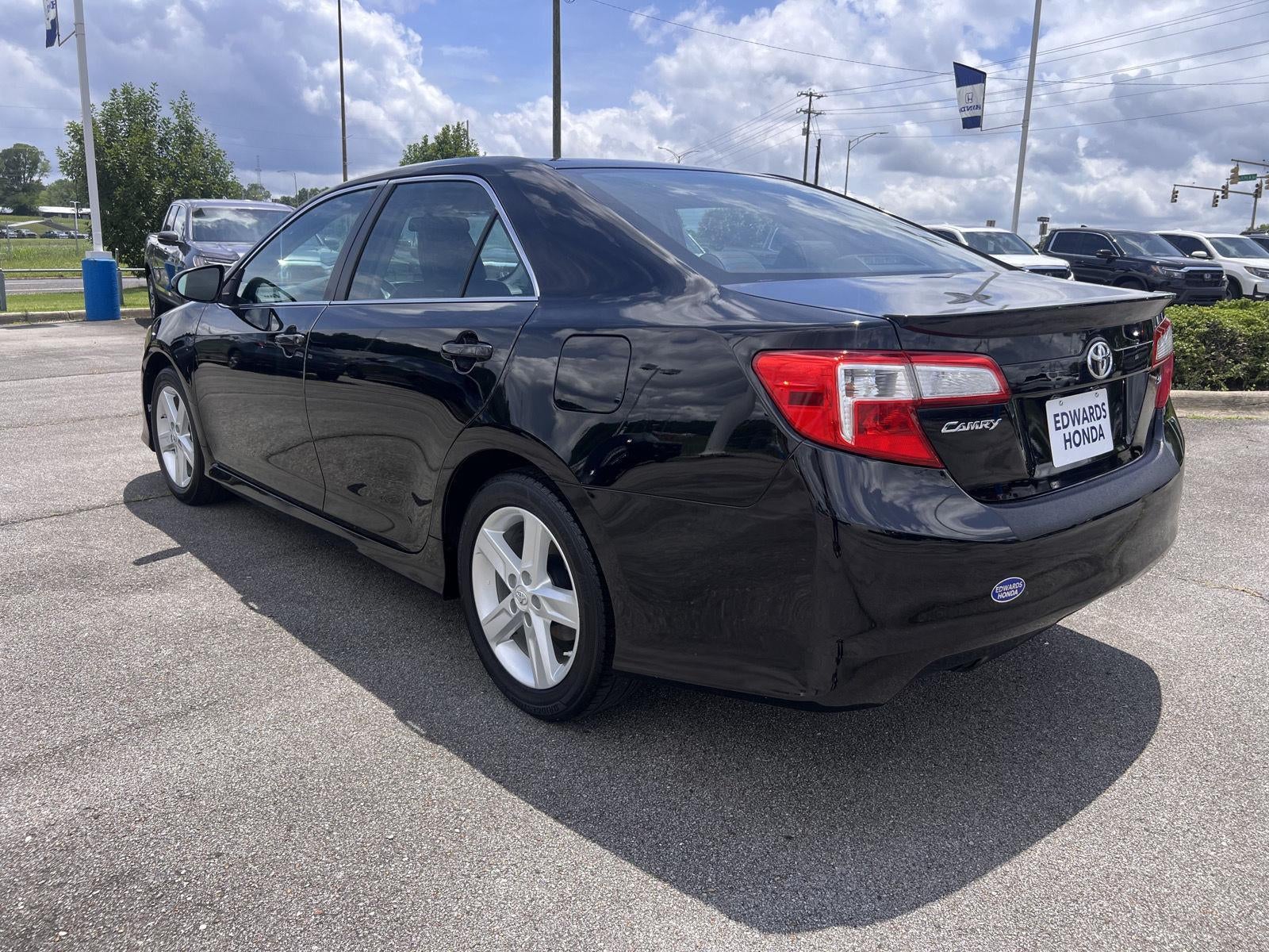 2013 Toyota Camry SE