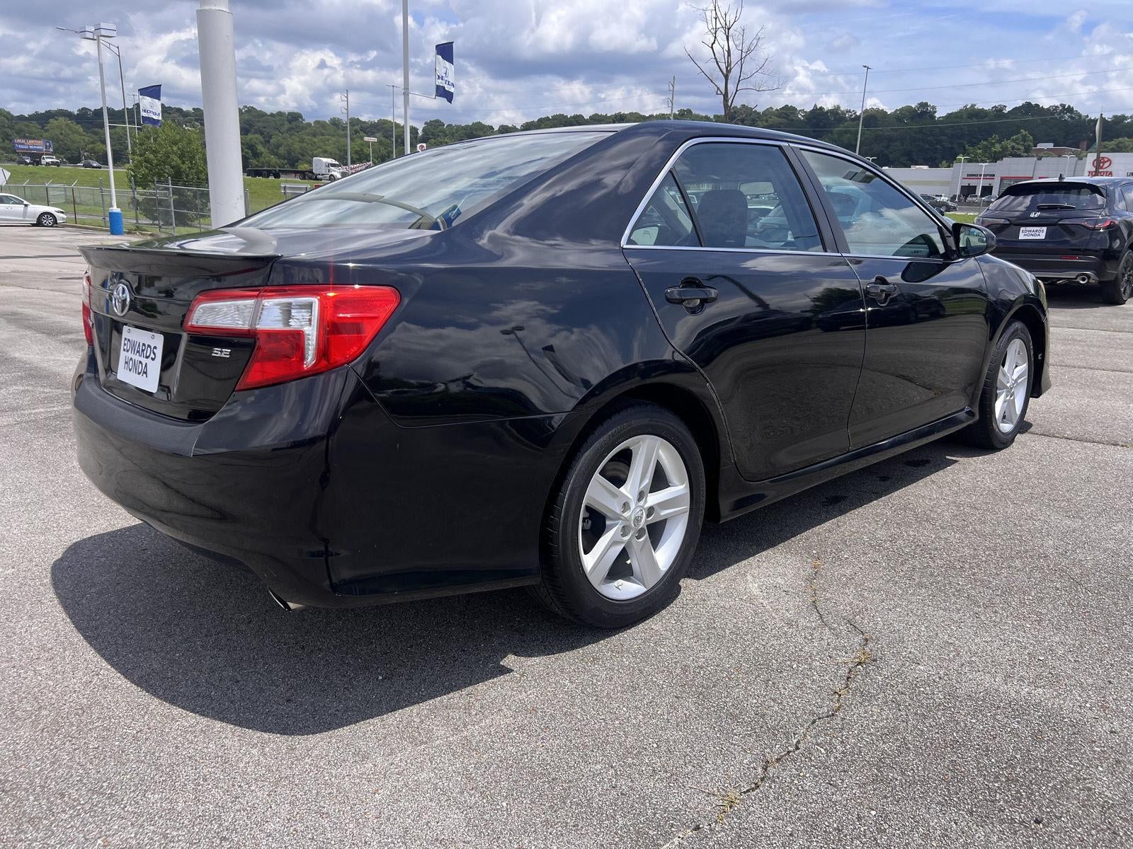 2013 Toyota Camry SE