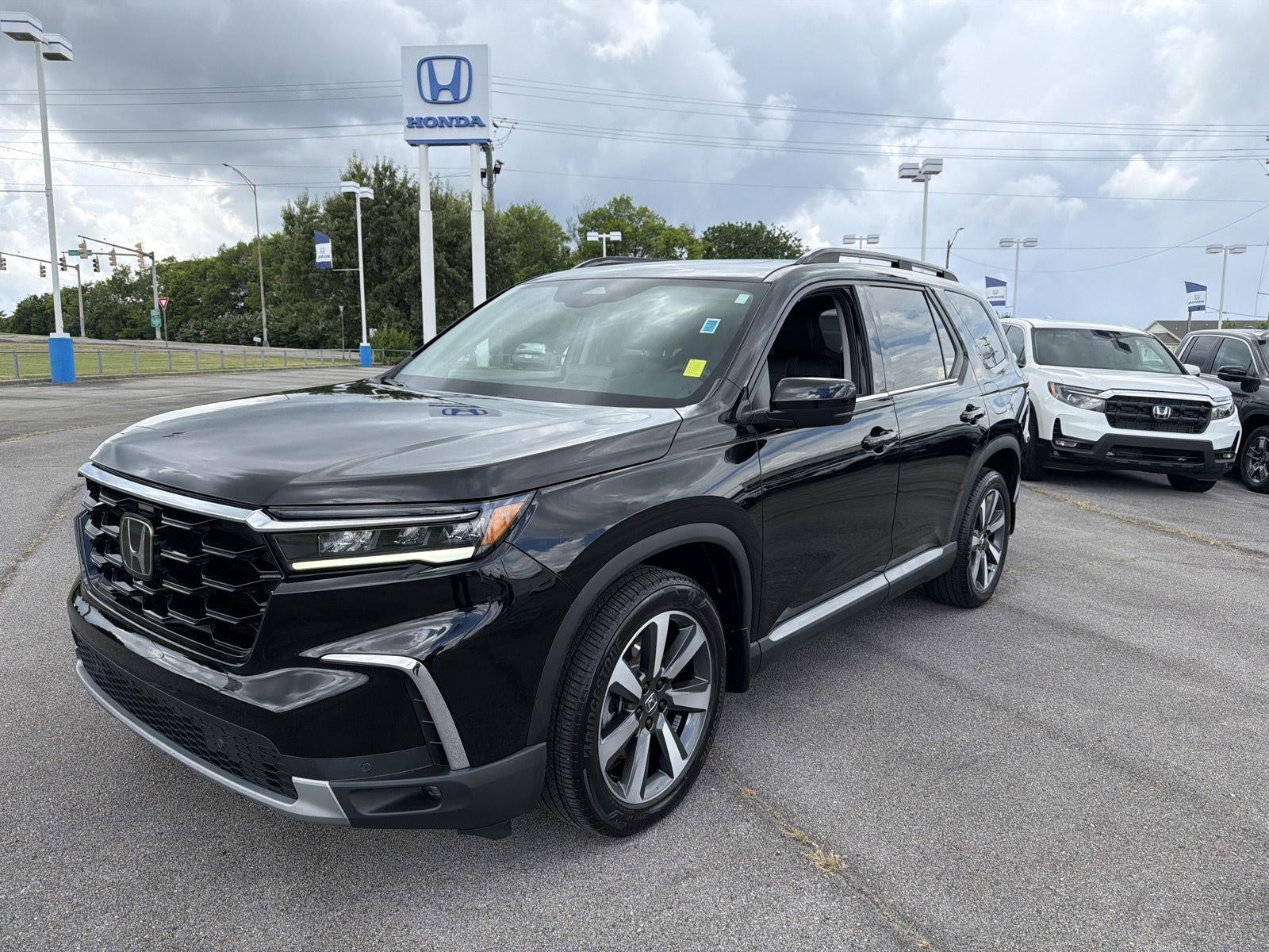 2024 Honda Pilot Touring