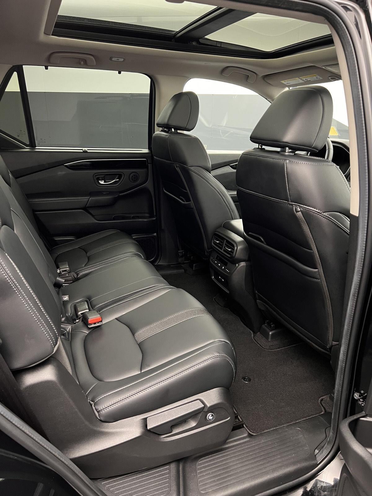 2024 Honda Pilot Touring