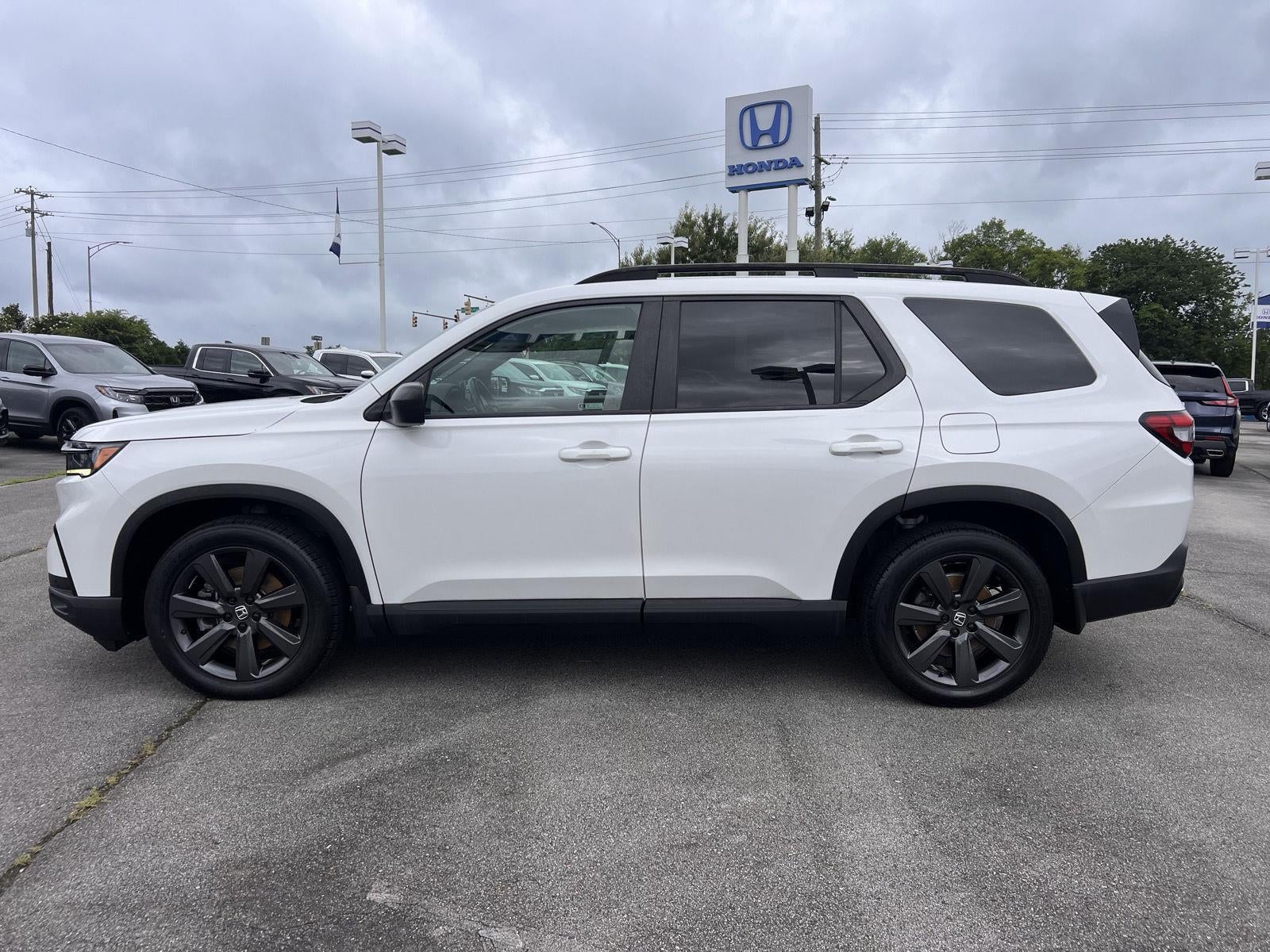 2023 Honda Pilot Sport