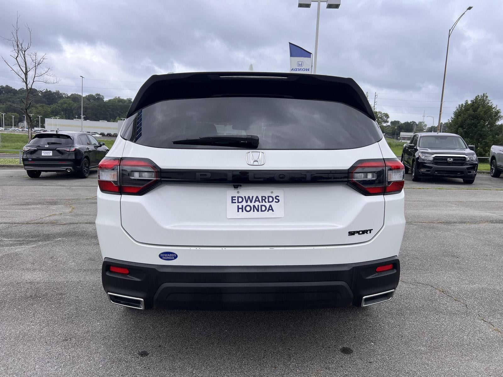 2023 Honda Pilot Sport