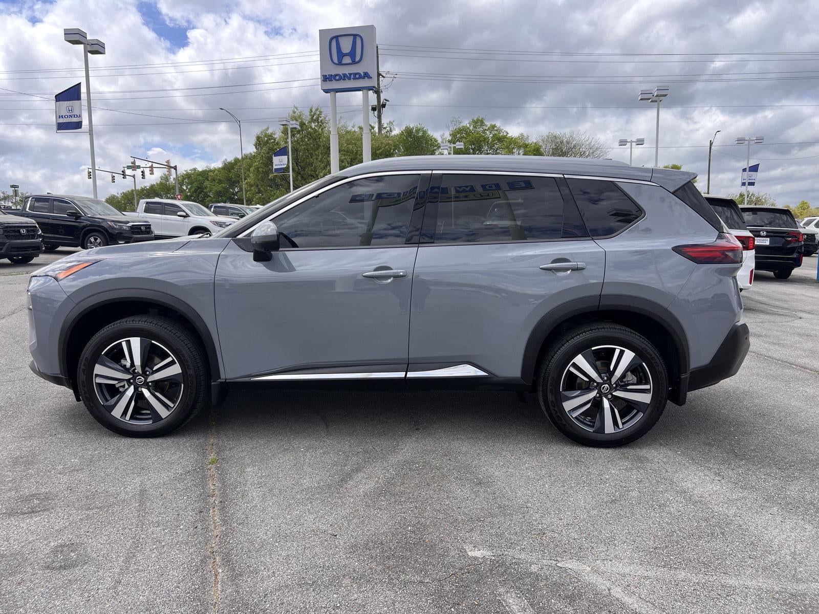 2021 Nissan Rogue SL