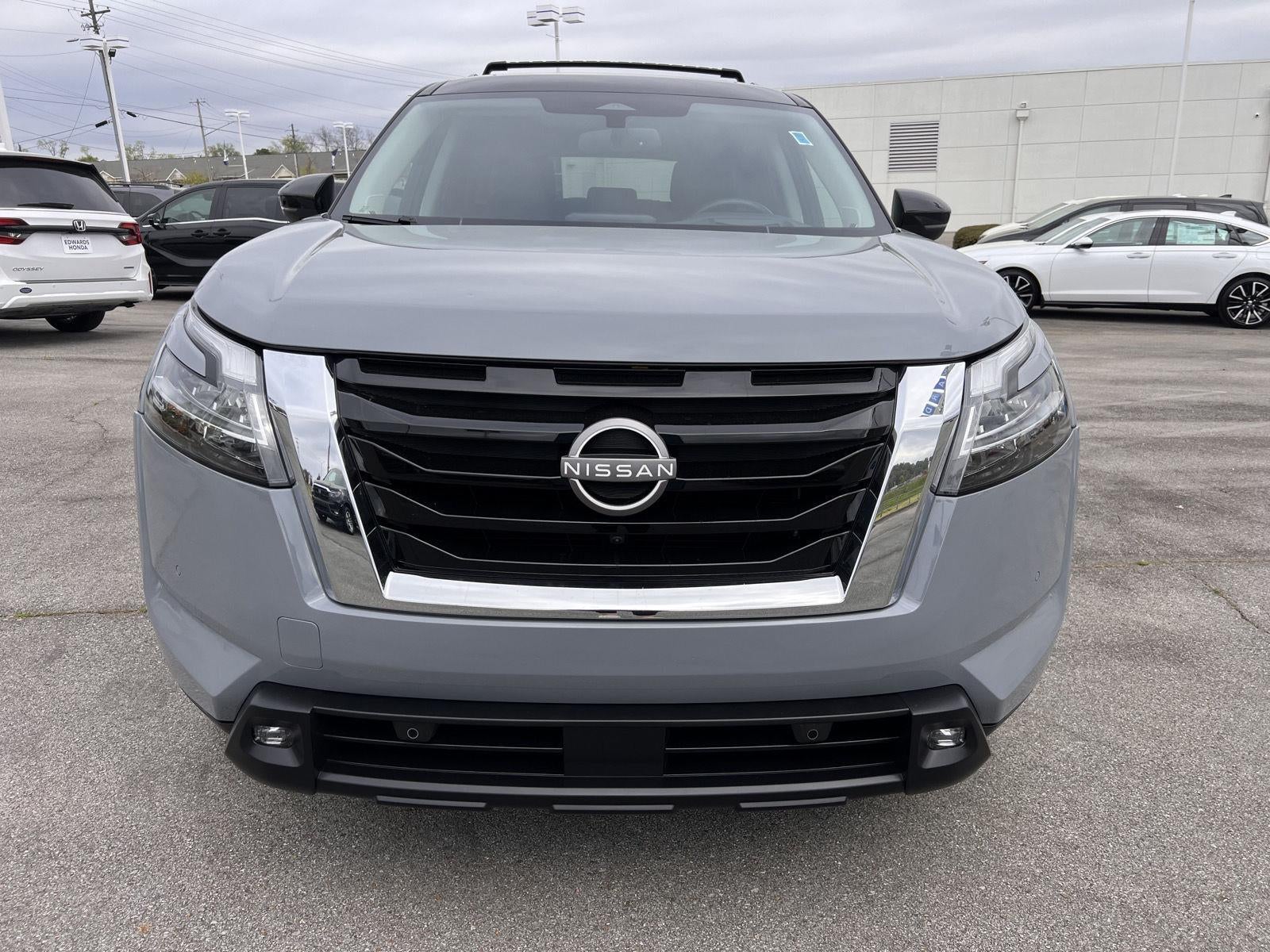 2022 Nissan Pathfinder Platinum