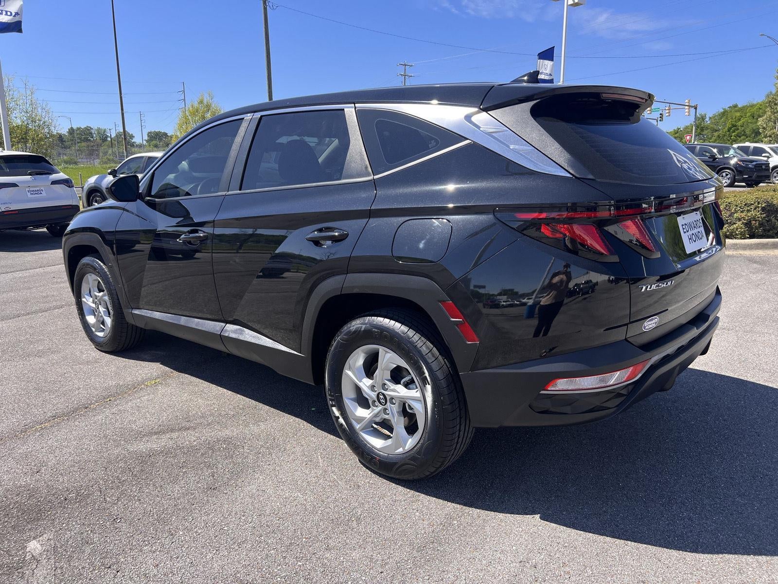 2023 Hyundai Tucson SE