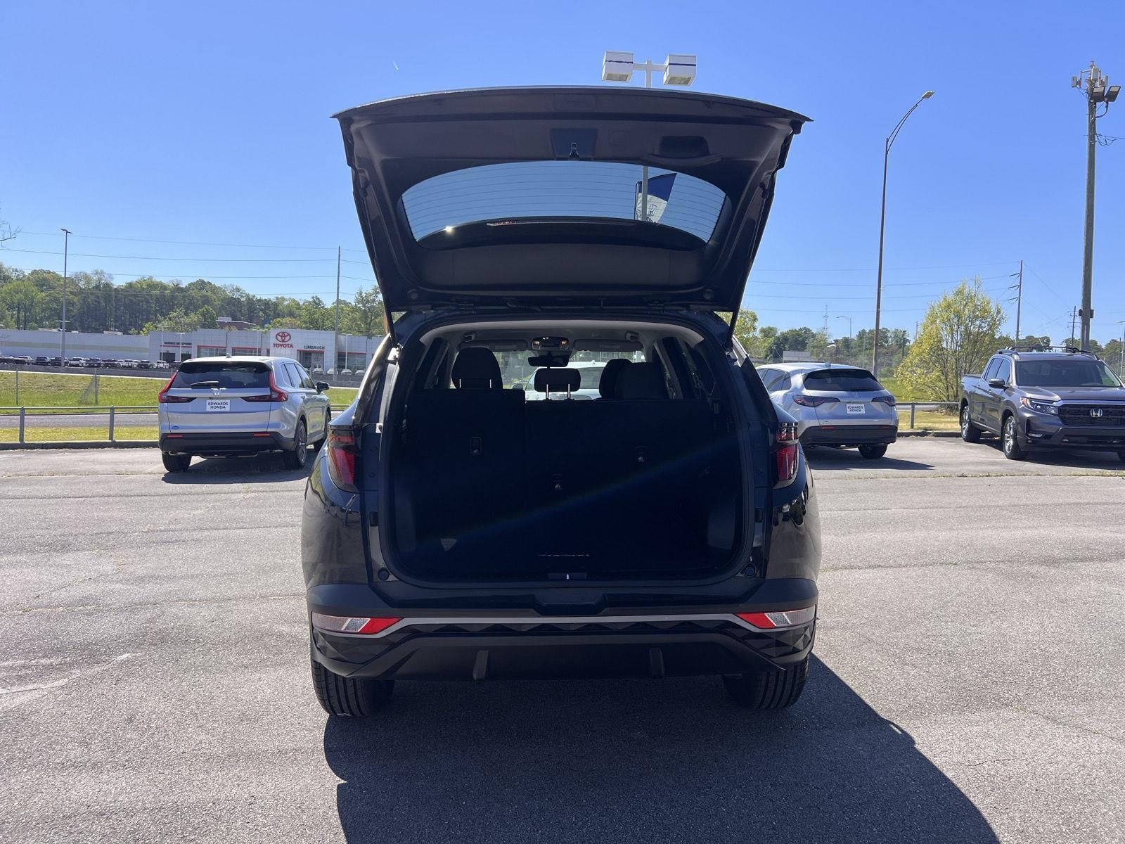 2023 Hyundai Tucson SE