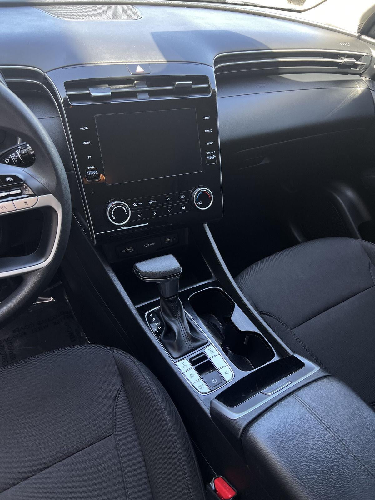 2023 Hyundai Tucson SE