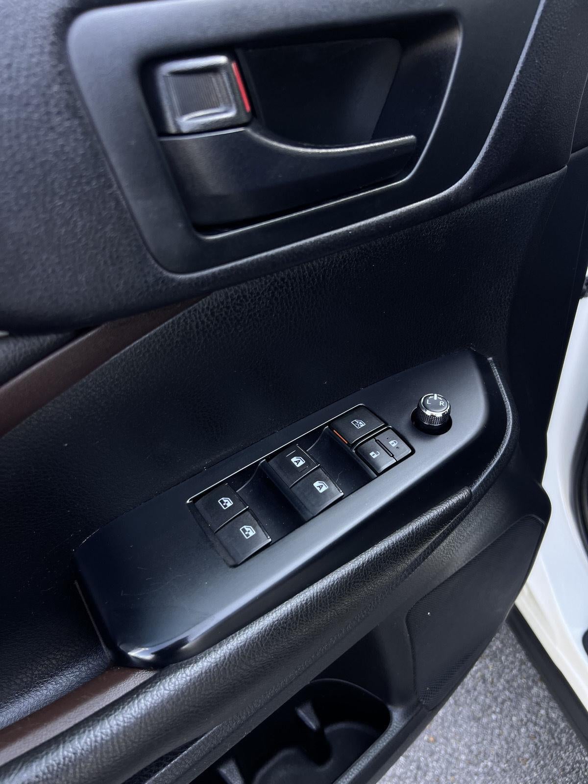 2015 Toyota Highlander LE