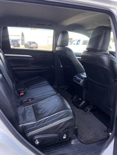 2015 Toyota Highlander LE