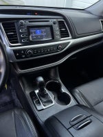 2015 Toyota Highlander LE