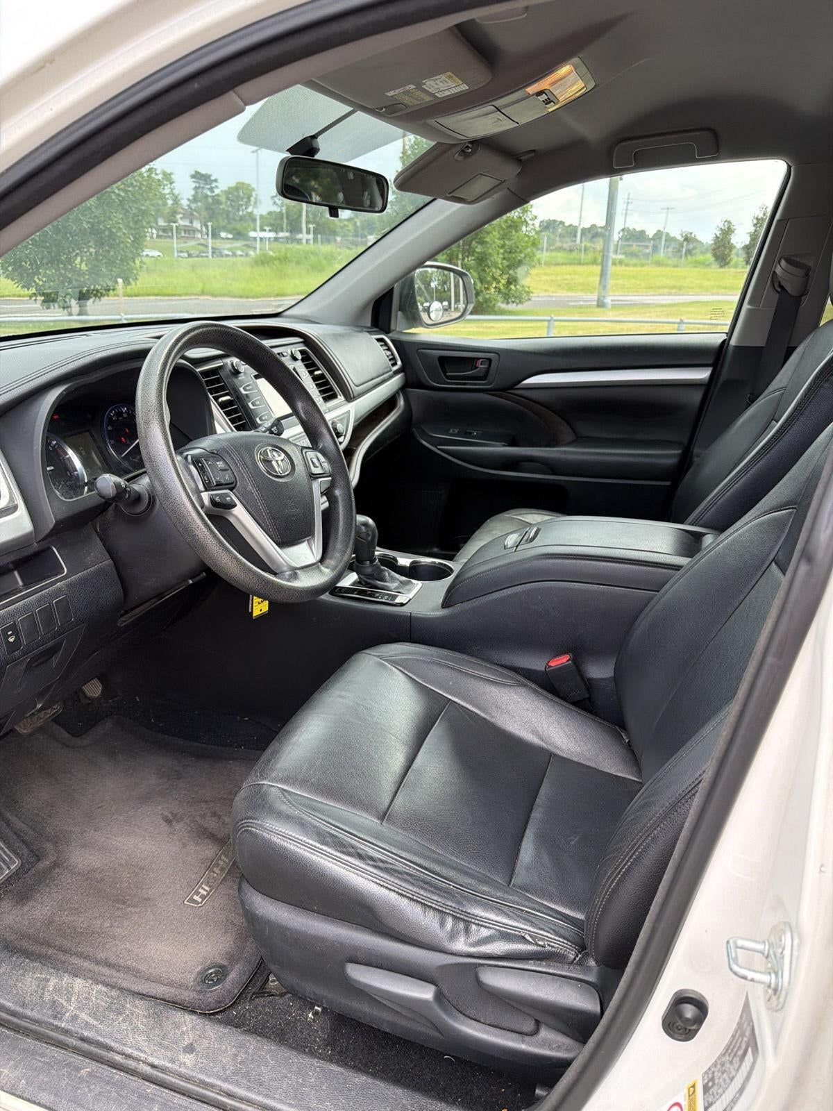 2015 Toyota Highlander LE