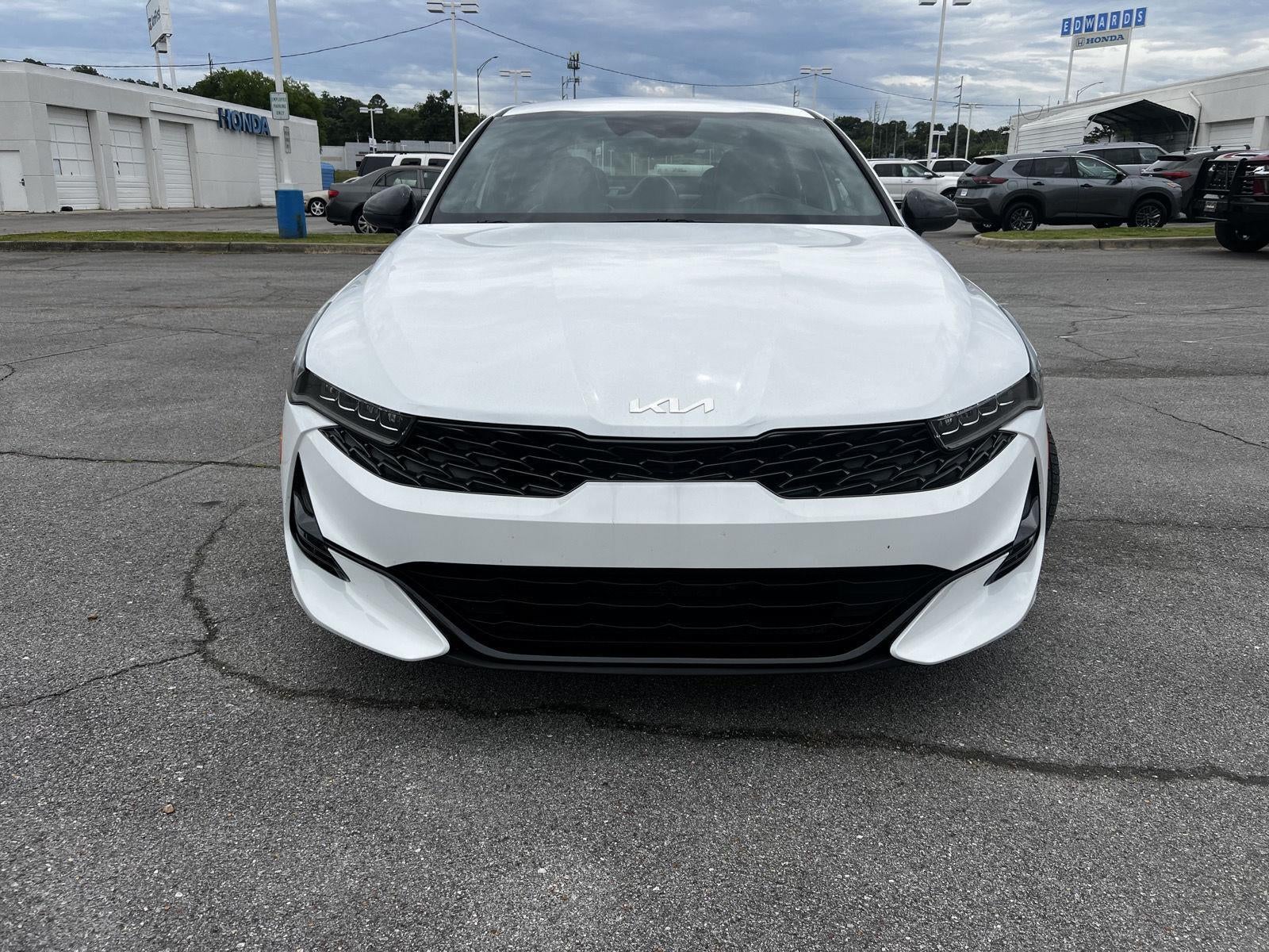 2022 Kia K5 GT-Line