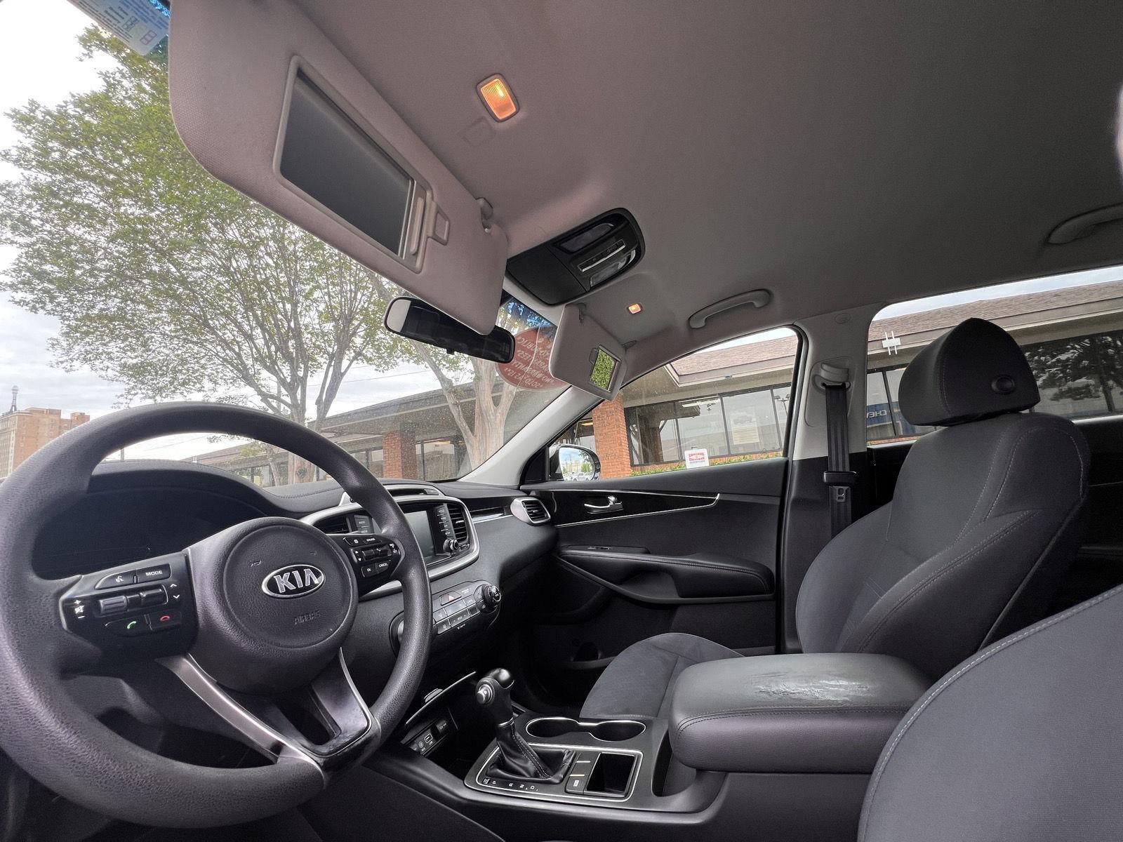 2018 Kia Sorento LX