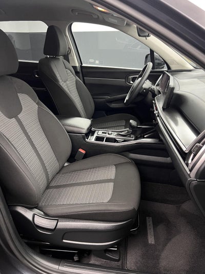 2025 Kia Sorento LX