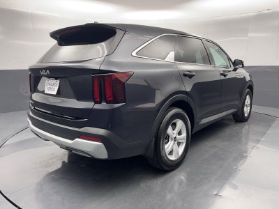 2025 Kia Sorento LX