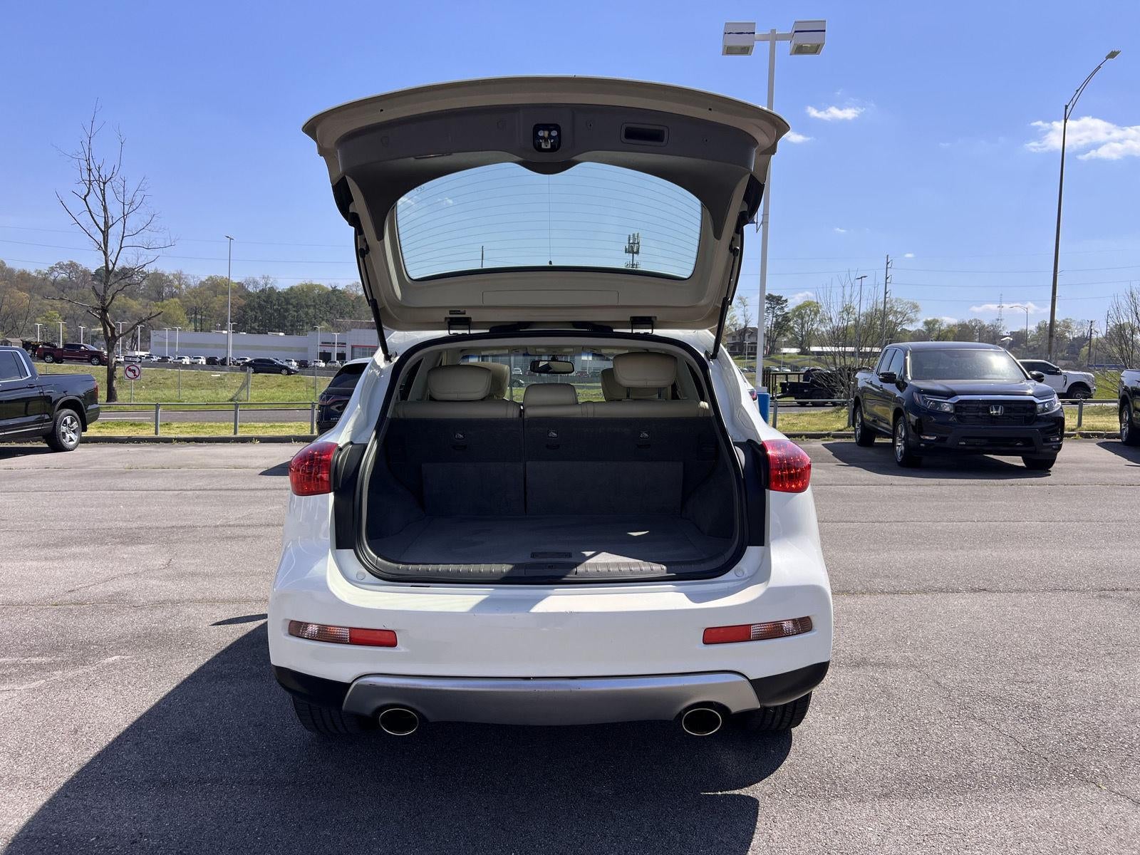 2017 INFINITI QX50 RWD