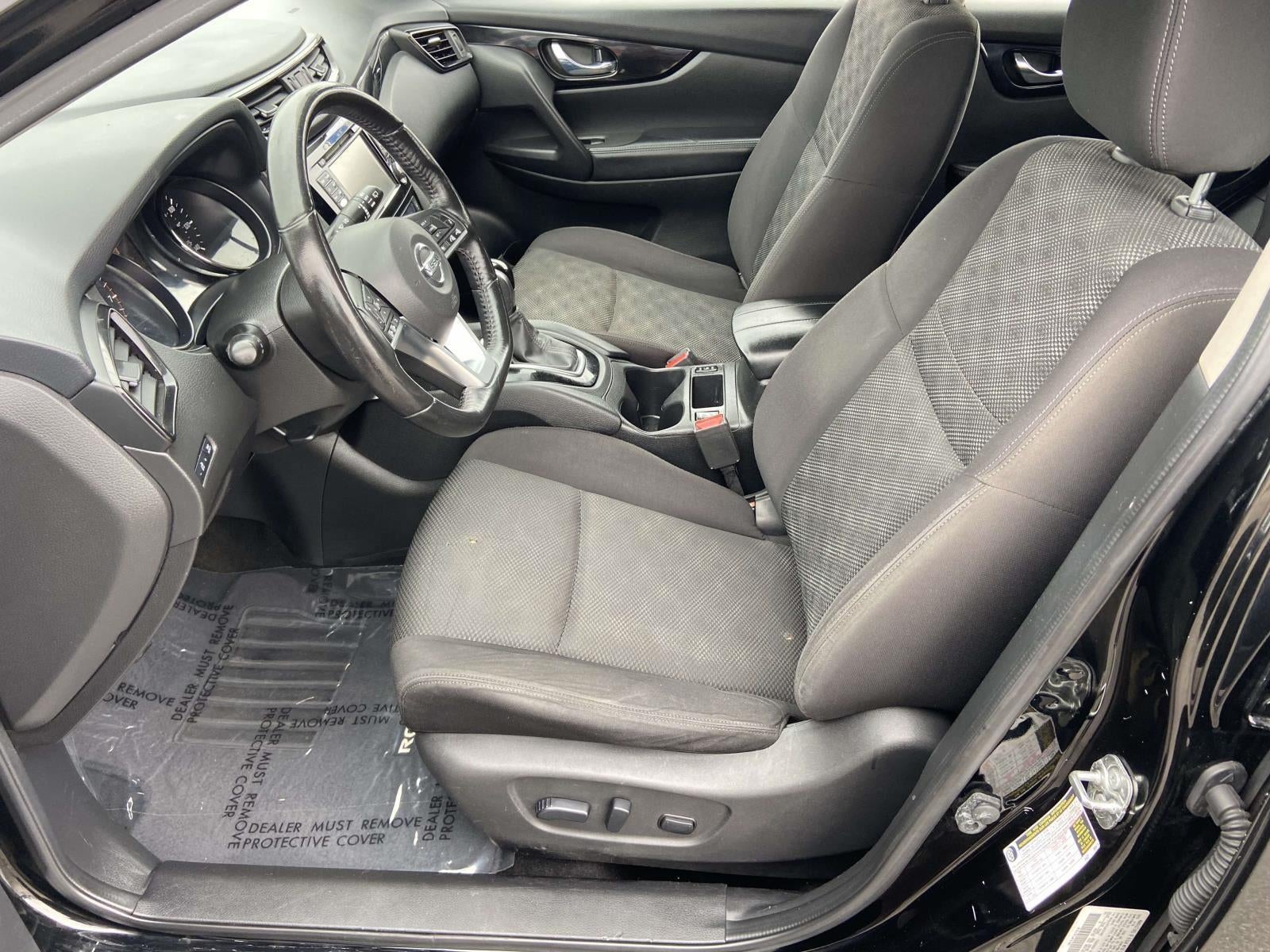 2018 Nissan Rogue Sport SV