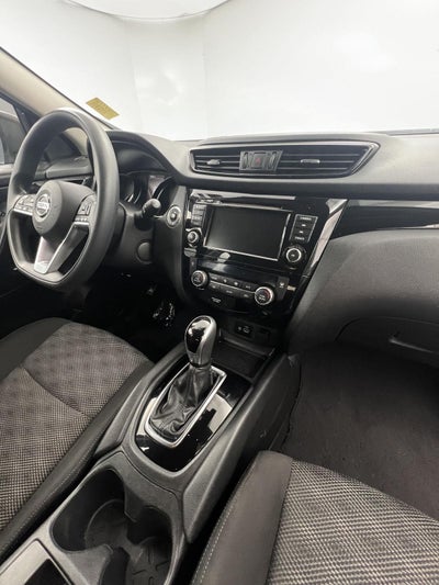 2020 Nissan Rogue Sport SV