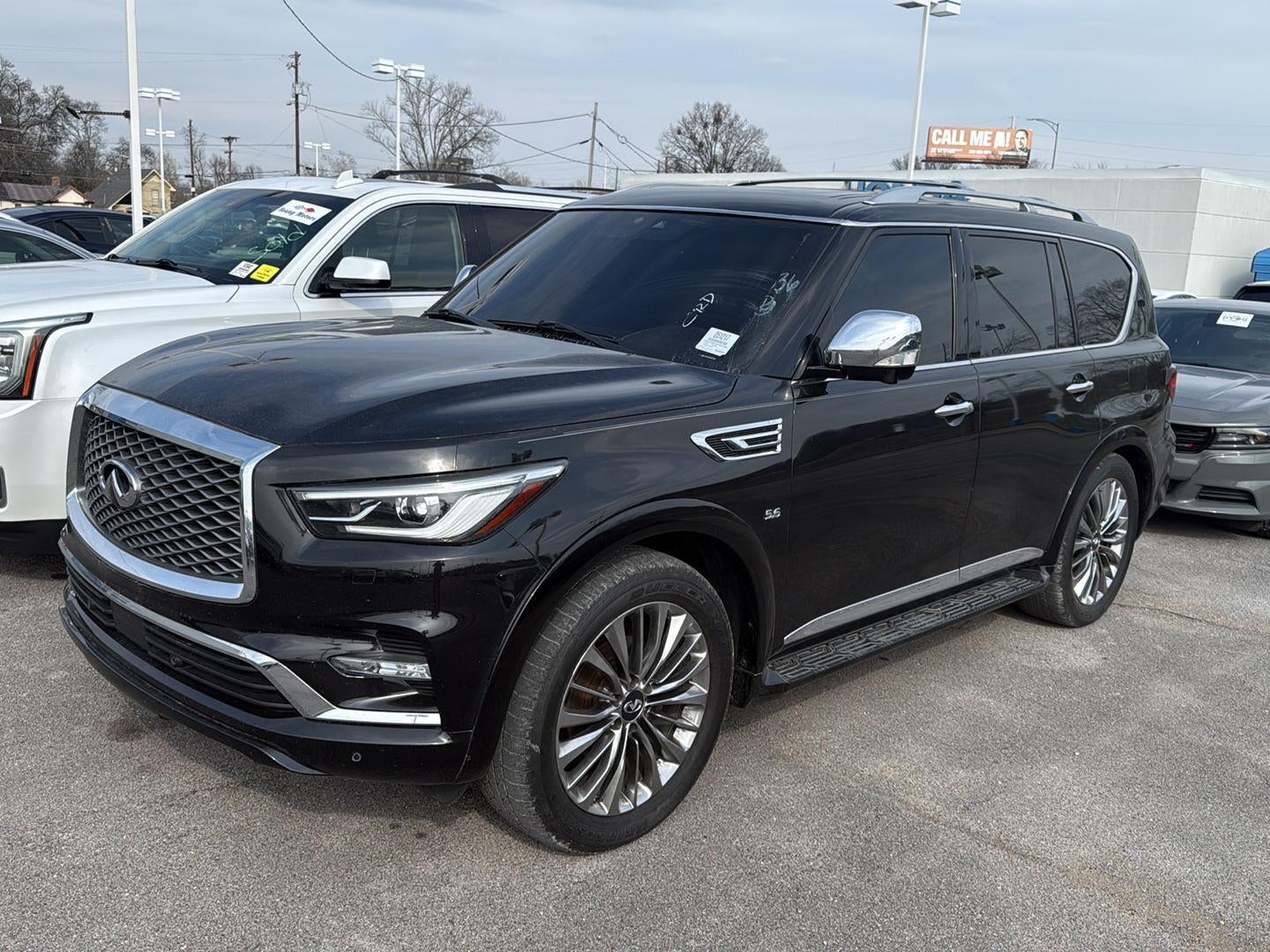 2019 INFINITI QX80 LUXE