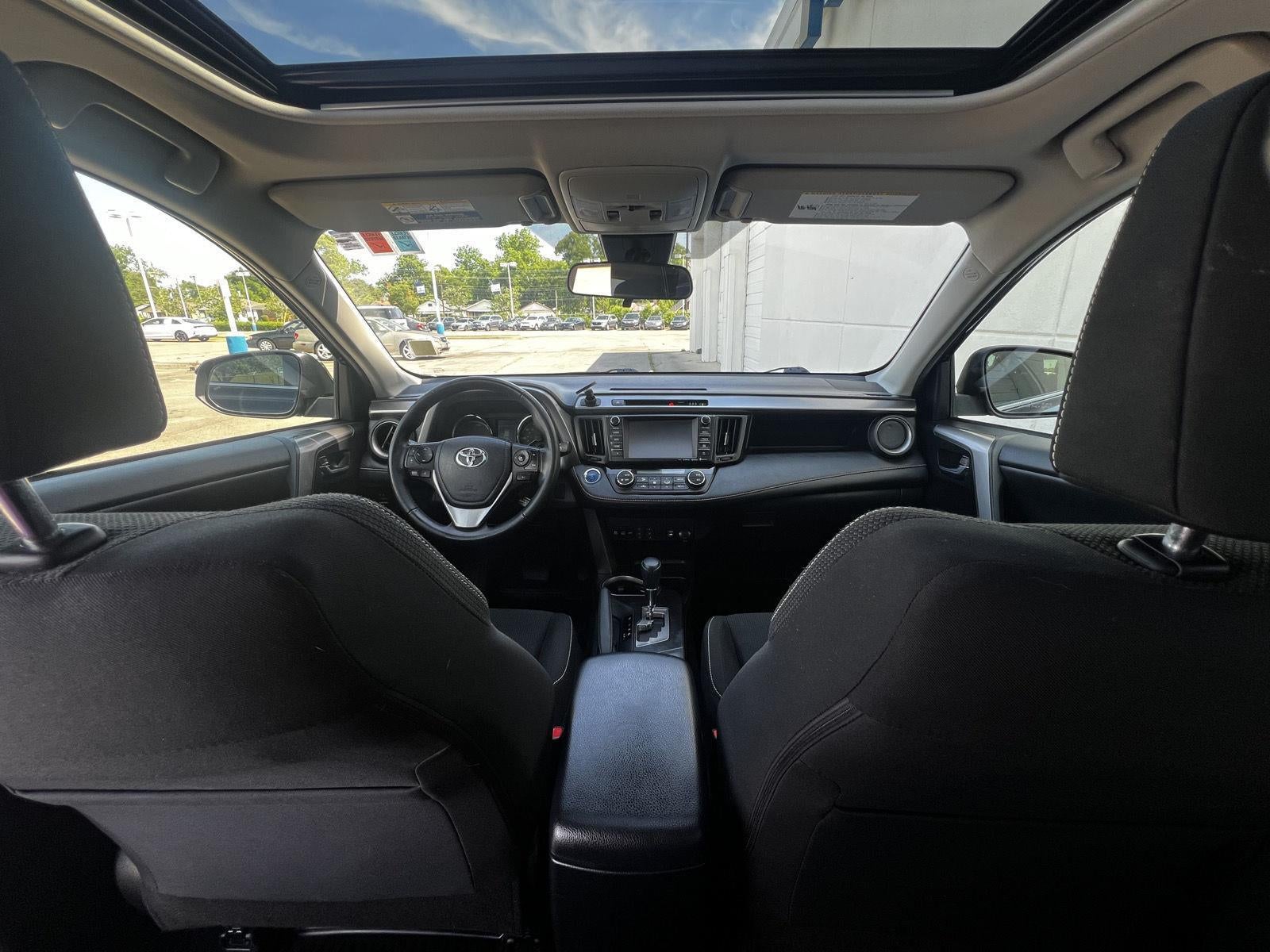 2018 Toyota RAV4 Hybrid XLE