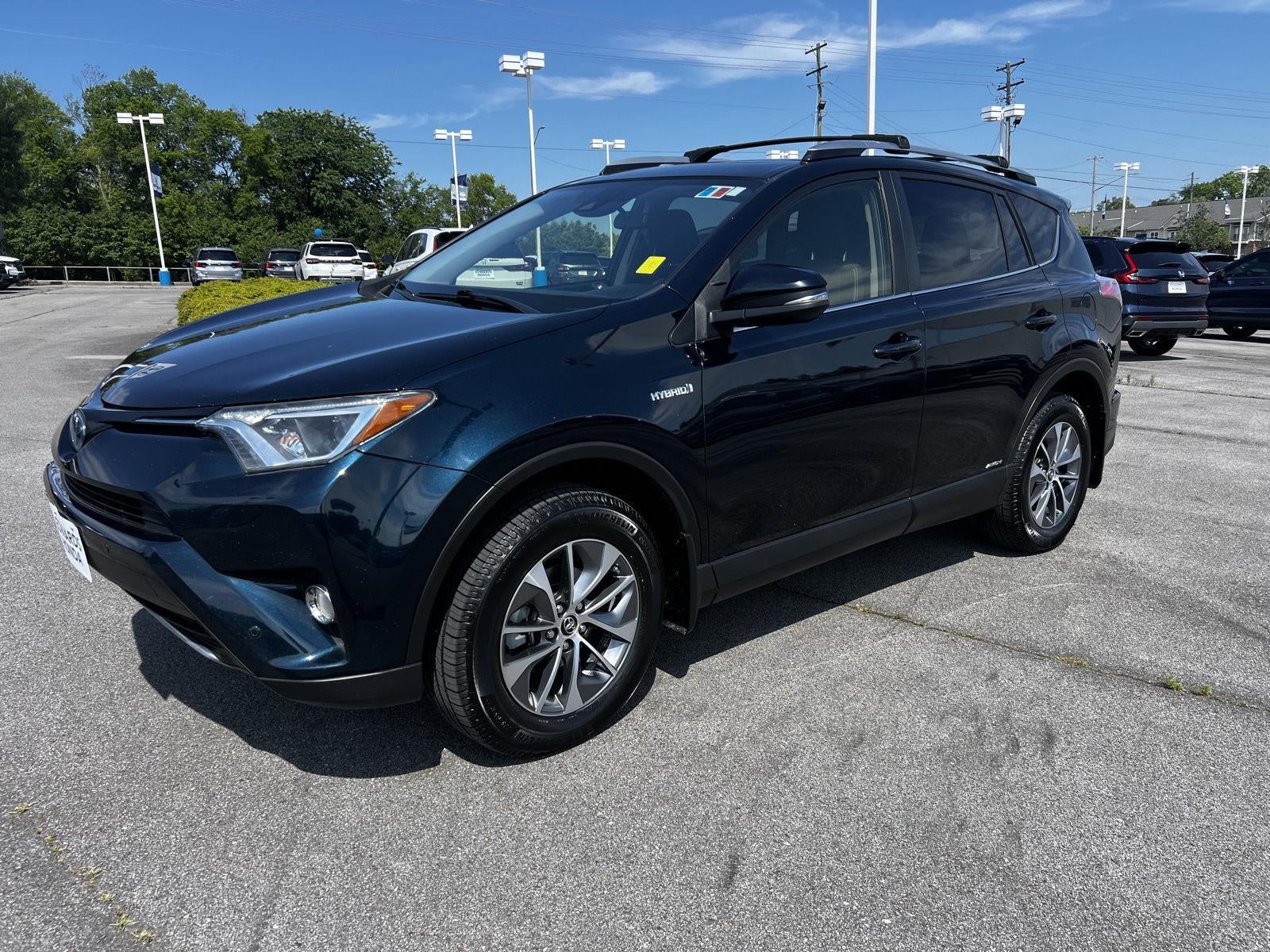 2018 Toyota RAV4 Hybrid XLE