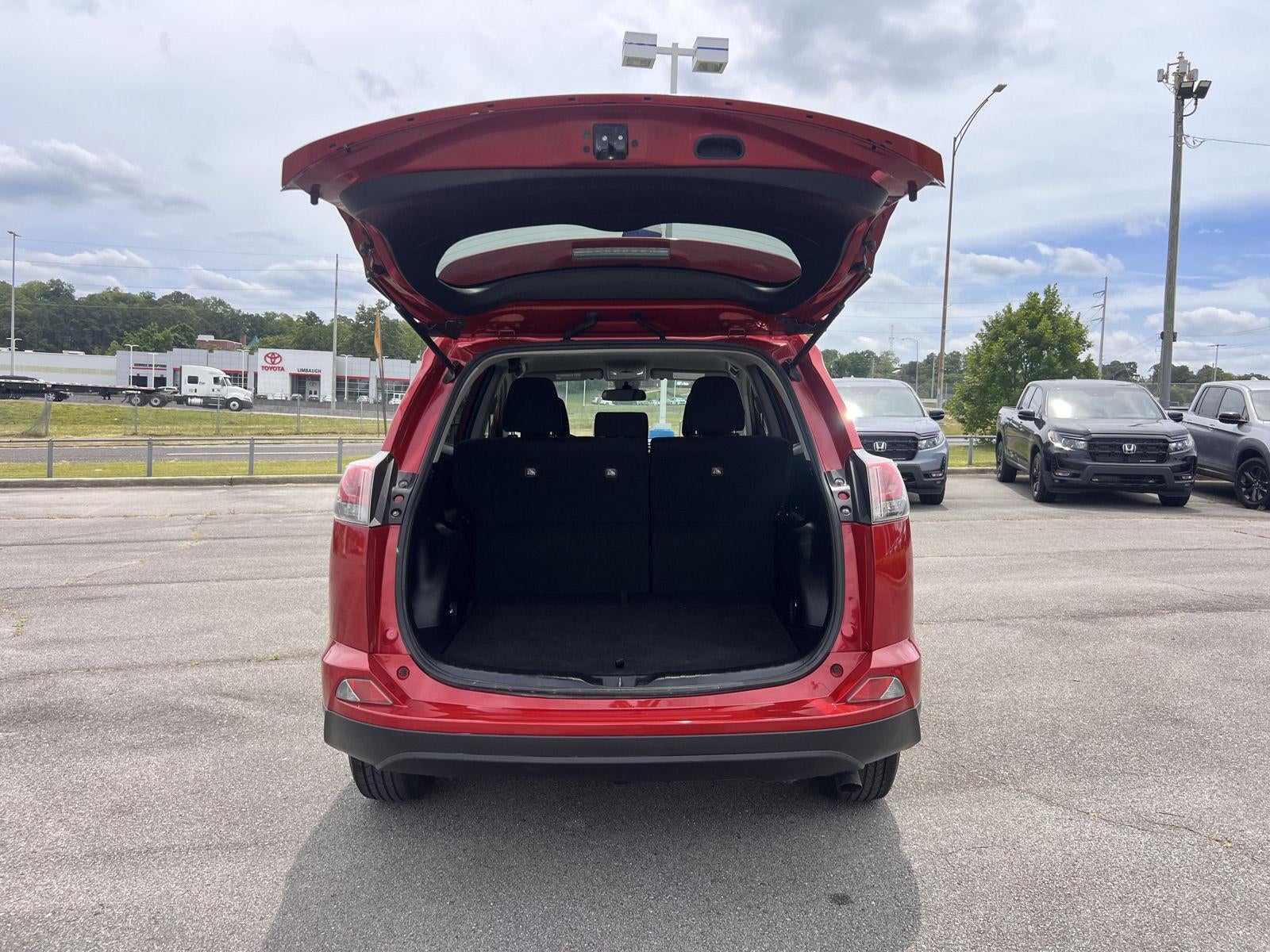 2017 Toyota RAV4 LE