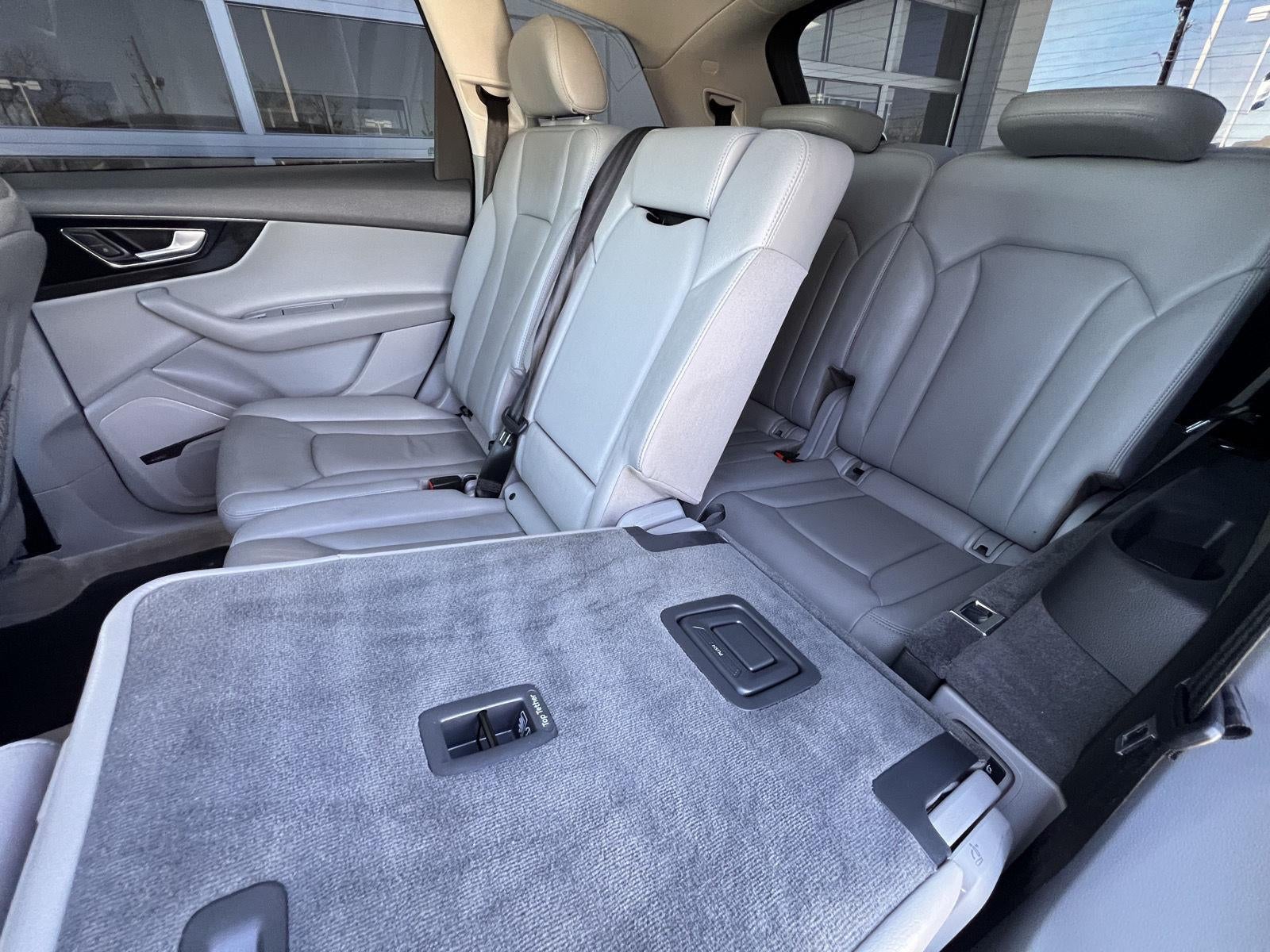 2019 Audi Q7 Premium Plus