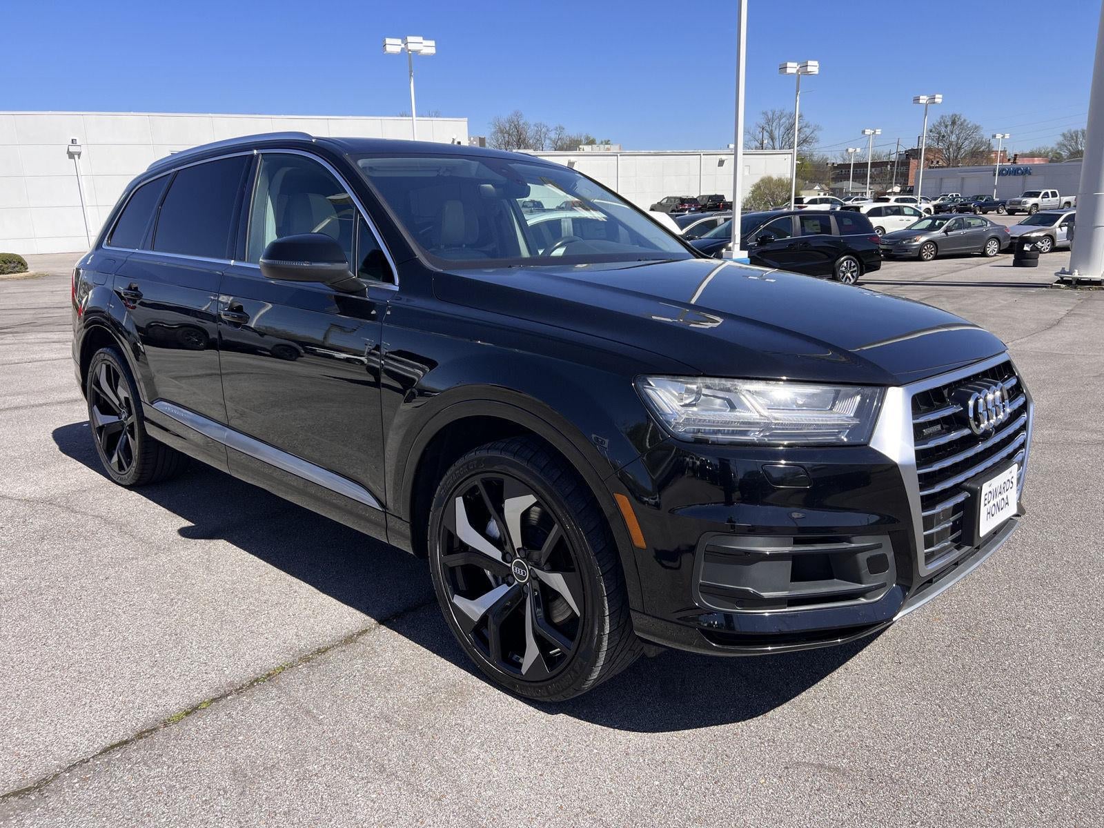 2019 Audi Q7 Premium Plus