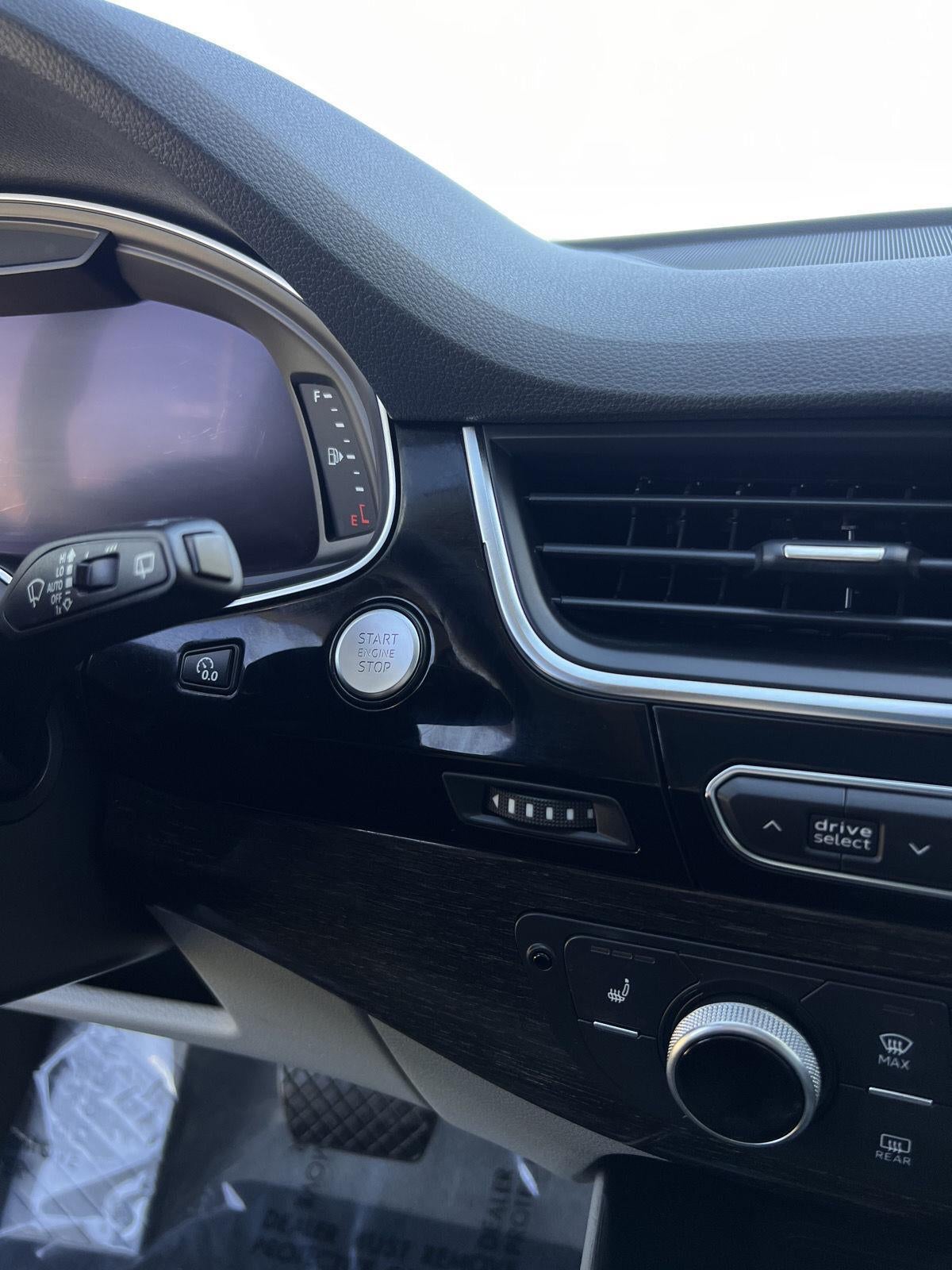 2019 Audi Q7 Premium Plus