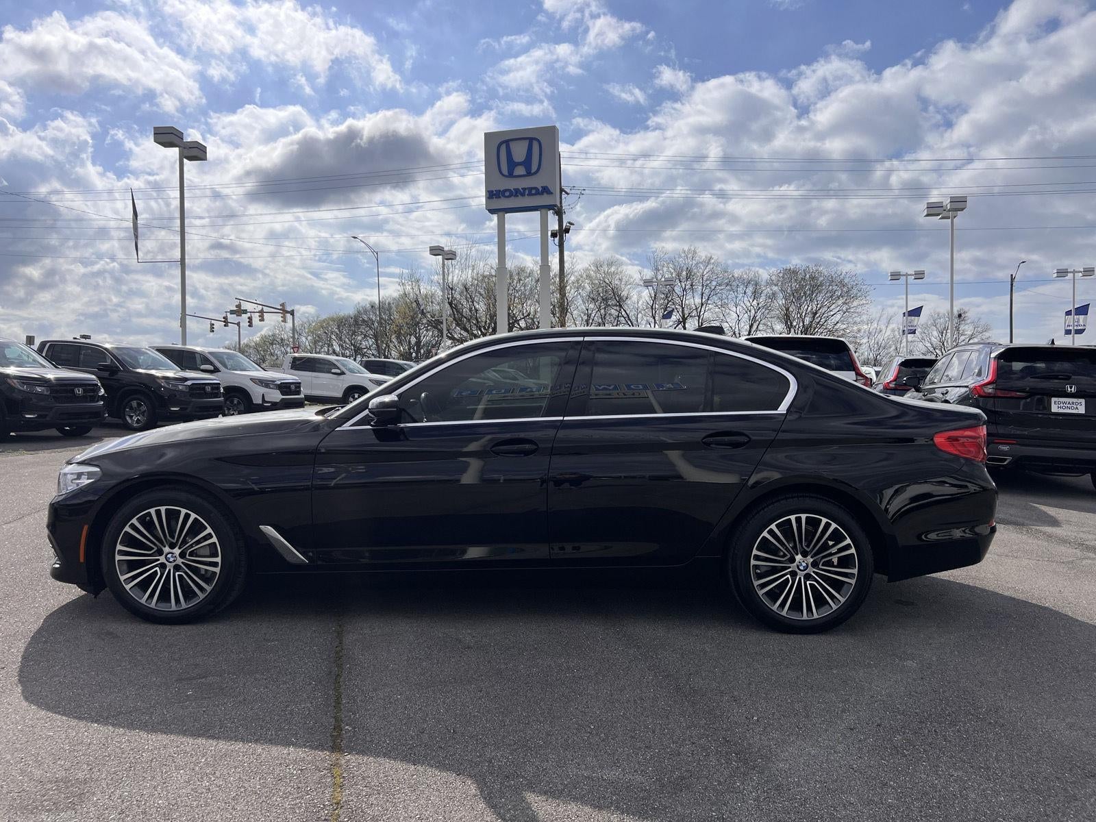 2019 BMW 5 Series 530i