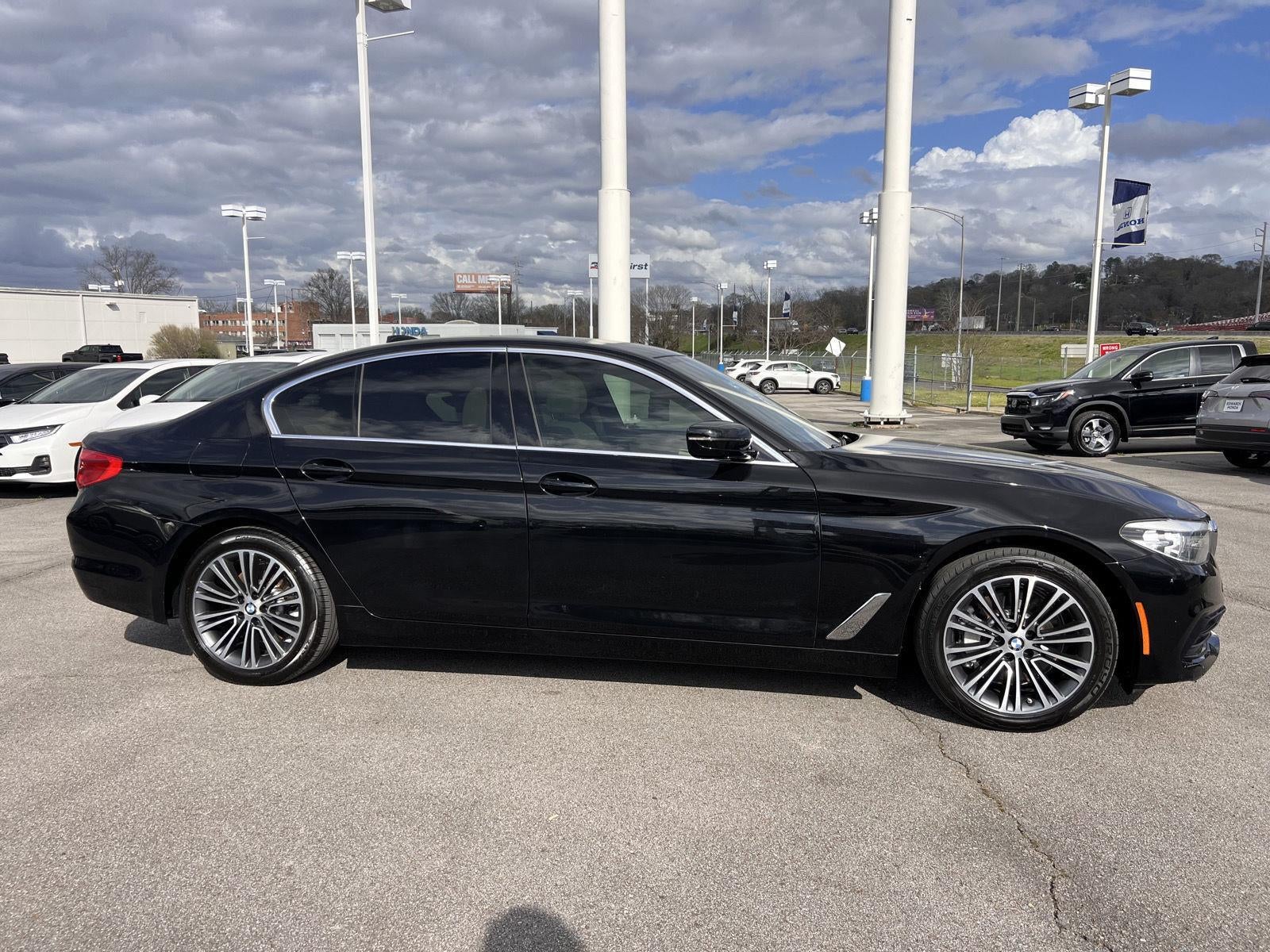 2019 BMW 5 Series 530i